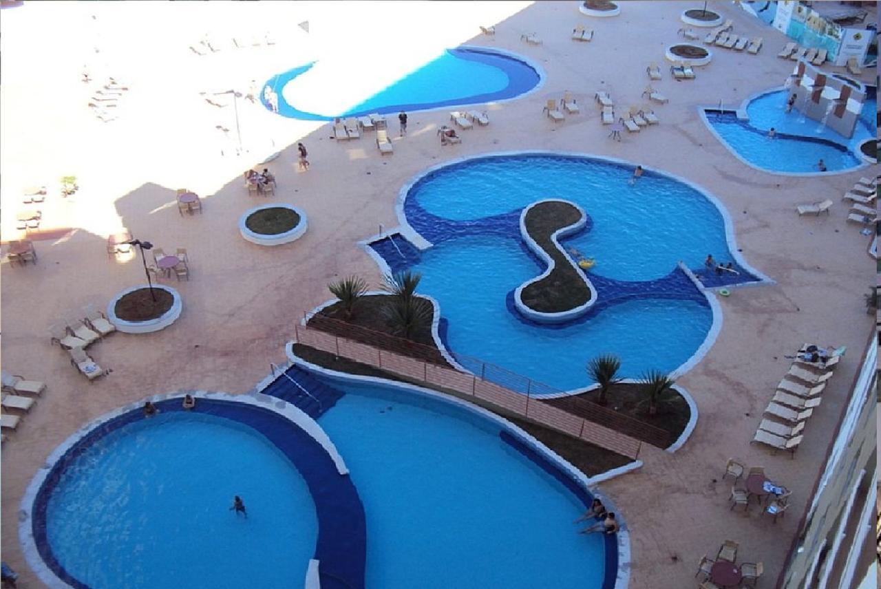Apartamento Riviera Park Caldas Novas Exteriör bild